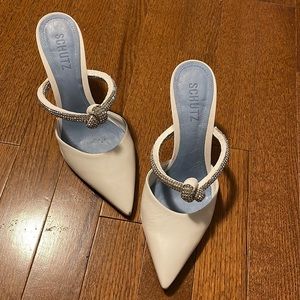 Schutz pearl heel